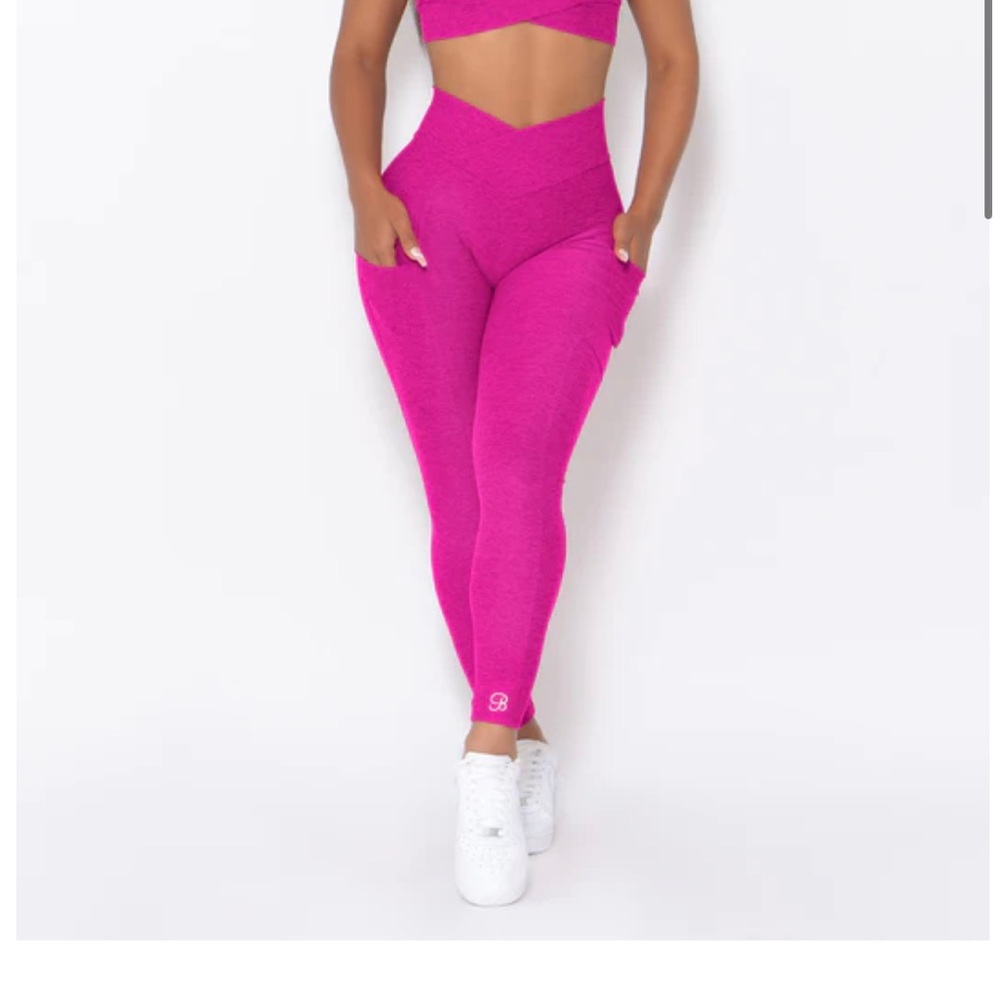Bombshell contour leggings